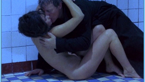 Pic: Yvonne Sciò in Redline