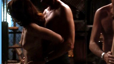 Pic: Yvonne Sciò in Layover