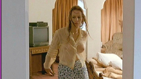 Pic: Kimberley Kates in Armstrong