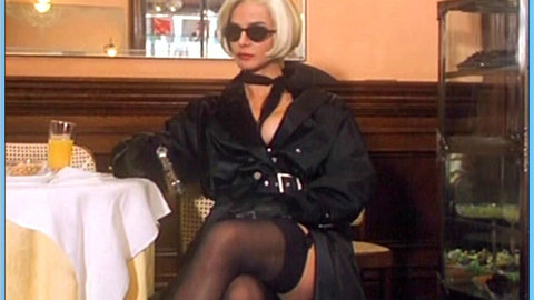 Pic: Laura Morante in Coppia omicida (1998)