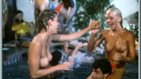 Pic: Leslee Bremmer in School Spirit