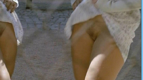 Pic: Jenny Elvers in Männerpension