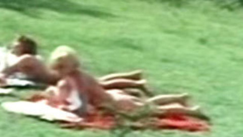 Pic: Mireille Darc in Fleur d'oseille