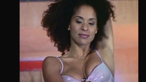 Pic: Karyn Parsons in 13 Moons