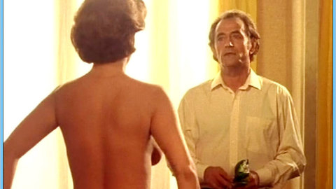 Pic: Corinne Touzet in Lulu roi de France (1995)