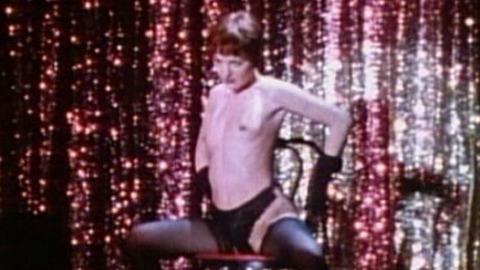 Pic: Véra Briole in Pigalle