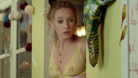 Pic: Ludivine Sagnier in Love Is in the Air