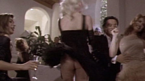 Pic: Shelley Michelle in Rising Sun (1993)