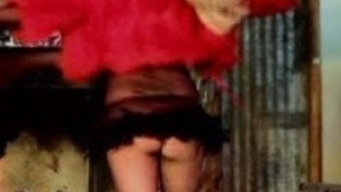 Pic: Shelley Michelle in Showgirls 2: Penny's from Heaven