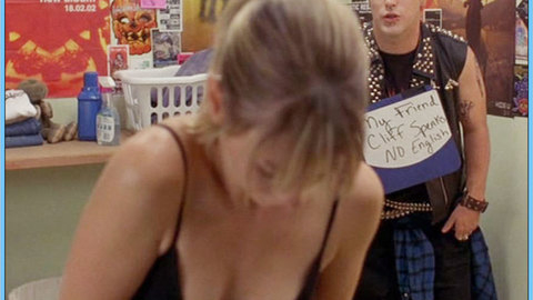 Pic: Cameron Richardson in Dorm Daze