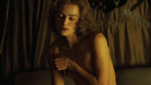 Pic: Keira Knightley in The Duchess