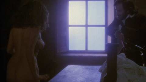 Pic: Silvia Aguilar in The Traveller