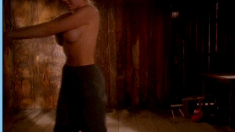 Pic: Madeleine Wade in A Crack in the Floor