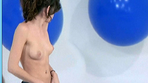 Pic: Lou Doillon in Nana