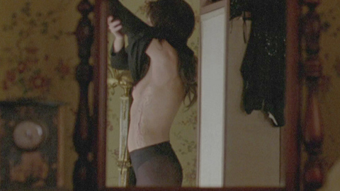 Pic: Lou Doillon in Sisters