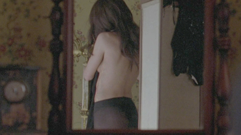 Pic: Lou Doillon in Sisters