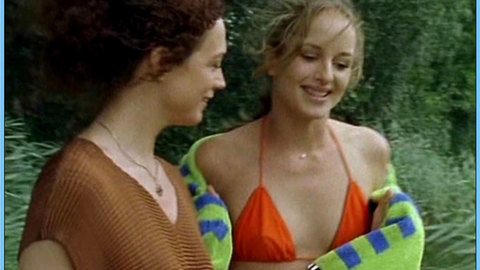 Pic: Lara-Joy Körner in Das Geheimnis des Rosengartens