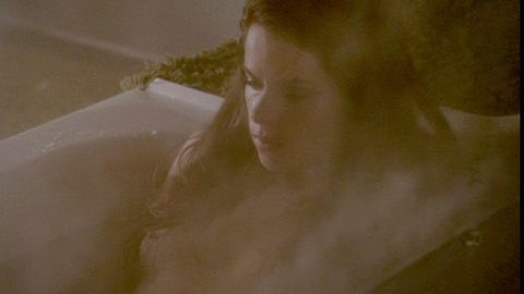 Pic: Emily Hampshire in Die