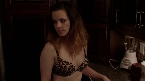 Pic: Emily Hampshire in All the Wrong Reasons (2013)