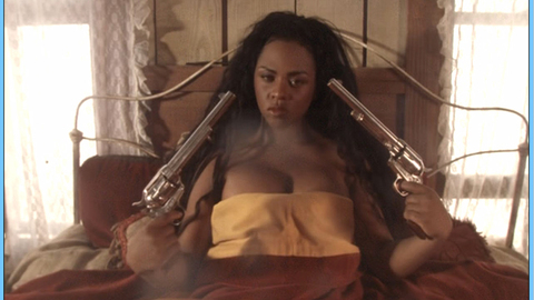 Pic: Lil' Kim in Gang of Roses