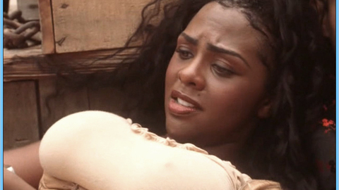 Pic: Lil' Kim in Gang of Roses