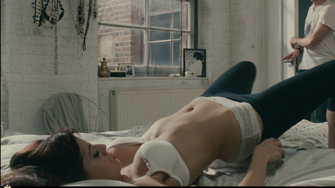 Pic: Brittany Murphy in Love and Other Disasters (2006)