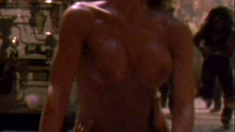 Pic: Teri Weigel in Predator 2