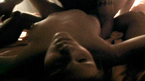 Pic: Jasmin Gerat in I Love You Baby