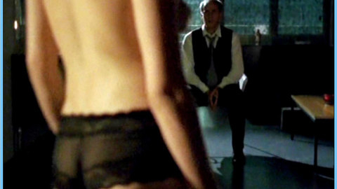 Pic: Jasmin Gerat in Die Mandantin