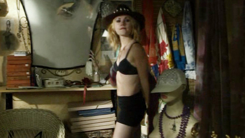 Pic: Rachel Miner in Hide