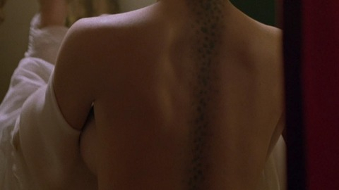 Pic: Leslie Bevis in Alien Nation