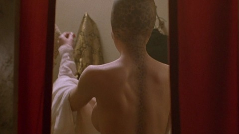 Pic: Leslie Bevis in Alien Nation