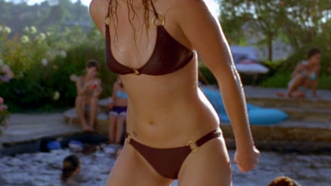 Pic: Amanda Detmer in American Crude