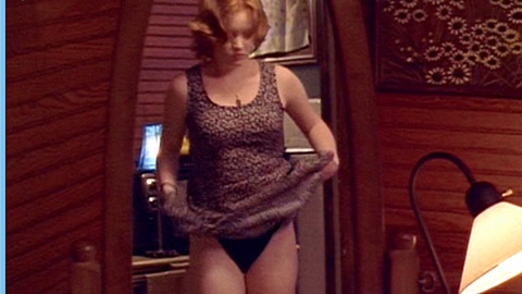 Pic: Lauren Ambrose in Swimming