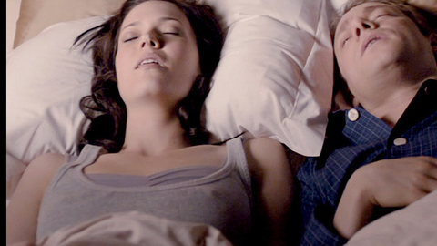 Pic: Mandy Moore in Swinging with the Finkels