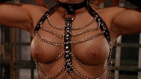 Pic: Kiara Hunter in Bordello of Blood