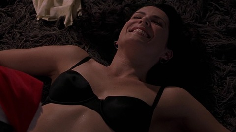 Pic: Lauren Graham in Bad Santa
