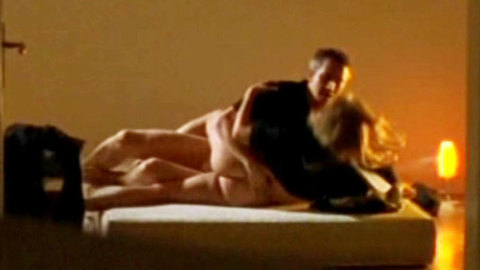 Pic: Julia Thurnau in Er oder keiner