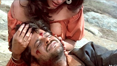 Pic: Dimple Kapadia in Janbaaz