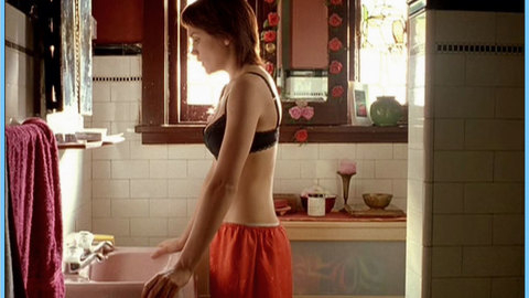 Pic: Maya Stange in Garage Days