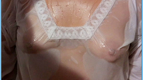 Pic: Laura Ramos in Aunque estés lejos