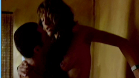 Pic: Najwa Nimri in Asfalto