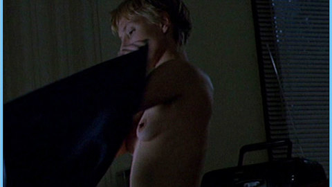 Pic: Nathalie Richard in Les amoureux