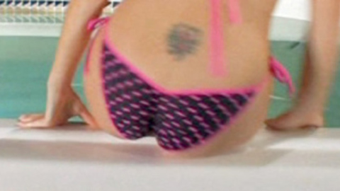 Pic: Rachael Robbins in Bikini Bloodbath Christmas