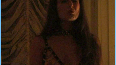 Pic: Tina Krause in Sixteen Tongues