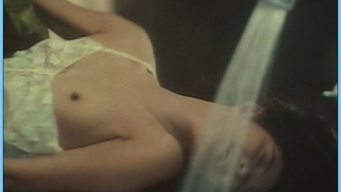 Pic: Hitomi Kuroki in Ryakudatsu ai