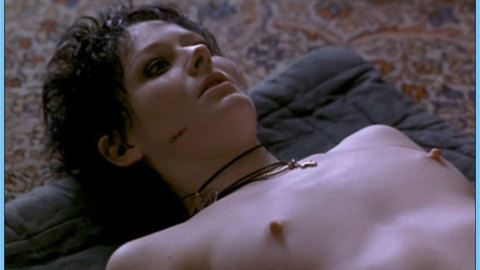 Pic: Miranda Otto in In The Winter Dark