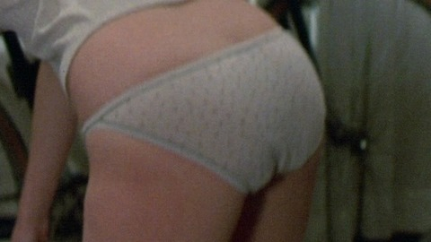 Pic: Lisa Langlois in Deadly Eyes