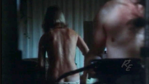 Pic: Linda Evans in Mitchell