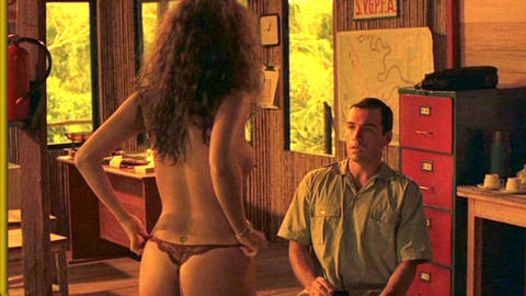 Pic: Angie Cepeda in Pantaleón y las visitadoras